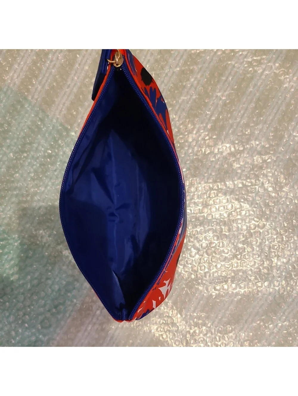 Estee Lauder Blue and Red Makeup Cosmetic Bag Case